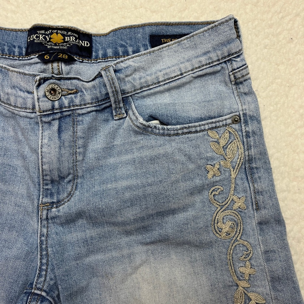 Lucky Brand Shorts Womens 6 28 Blue The Roll Up Embroidered Floral Denim Light
